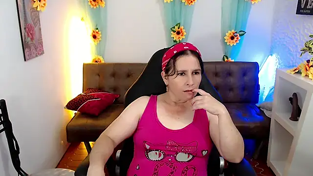 victoria jones online show from February 20, 2025, 2:46 pm