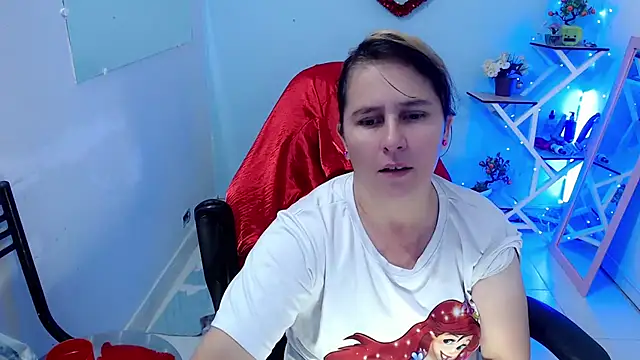 Snapshot of victoria_jones chatting on February 28, 2026, 2:28 pm victoria jones online show from February 28, 2026, 2:28 pm