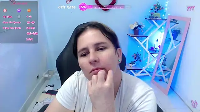 Snapshot of victoria_jones chatting on February 16, 2026, 2:16 pm victoria jones online show from February 16, 2026, 2:16 pm