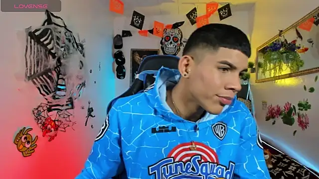 Damian latinxxx online show from October 20, 2025, 2:57 am