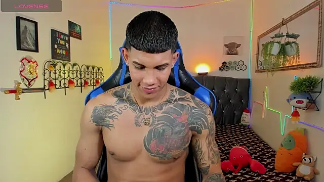 Snapshot of Damian_latinxxx chatting on January 31, 2026, 7:12 pm Damian latinxxx online show from January 31, 2026, 7:12 pm