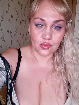 IsabellaBoni online show from March 26, 2026, 6:22 am