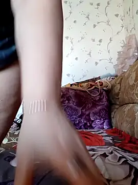 IsabellaBoni online show from March 8, 2026, 7:22 am