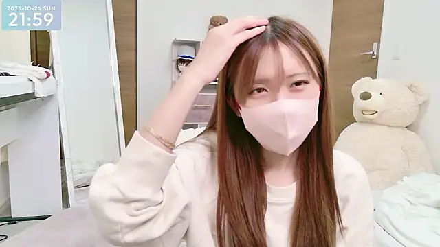 Snapshot of -SHINON- chatting on October 26, 2025, 1:00 pm -SHINON- online show from October 26, 2025, 1:00 pm