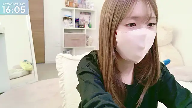 -SHINON- online show from November 22, 2025, 7:07 am