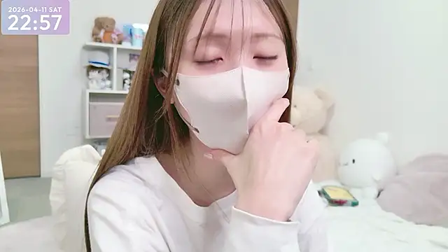 -SHINON- online show from April 11, 2026, 1:59 pm