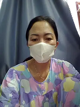 Baby-sexytits18 online show from October 5, 2025, 11:50 pm