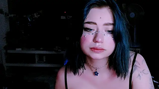 candy lina online show from October 6, 2025, 3:19 am