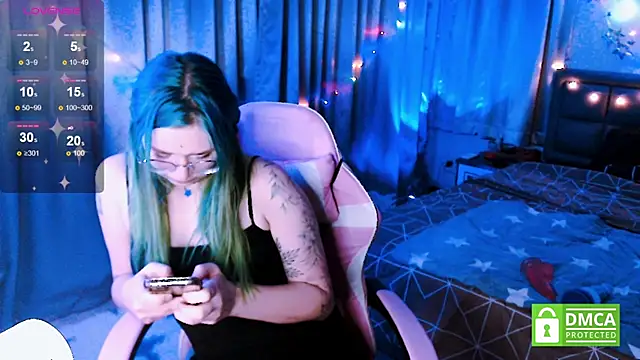 candy lina online show from January 28, 2025, 12:11 pm