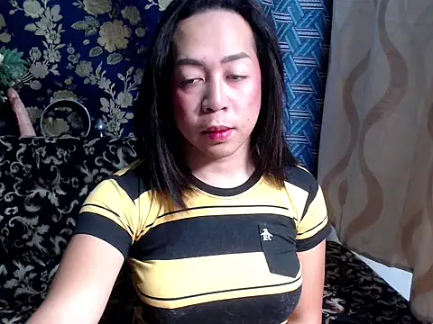 urprincessnicolexxx online show from March 25, 2026, 12:55 am