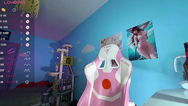 Snapshot of IvyDavis- chatting on March 3, 2026, 9:38 am IvyDavis- online show from March 3, 2026, 9:38 am