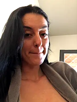 Snapshot of Catmila94 chatting on September 18, 2025, 10:29 am Catmila94 online show from September 18, 2025, 10:29 am