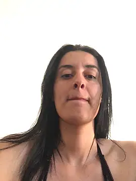 Snapshot of Catmila94 chatting on October 5, 2025, 4:42 pm Catmila94 online show from October 5, 2025, 4:42 pm