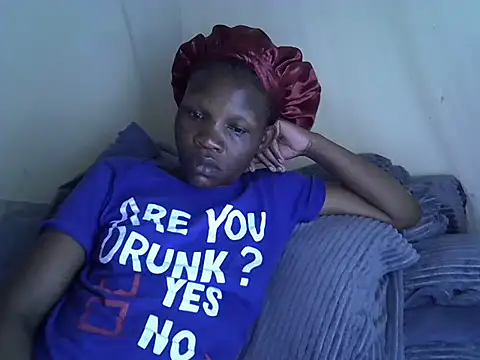 Snapshot of Sweet_serah chatting on October 21, 2025, 3:17 am Sweet serah online show from October 21, 2025, 3:17 am