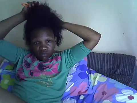 Snapshot of Sweet_serah chatting on October 6, 2025, 6:25 am Sweet serah online show from October 6, 2025, 6:25 am