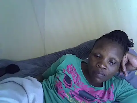 Snapshot of Sweet_serah chatting on October 25, 2025, 5:46 pm Sweet serah online show from October 25, 2025, 5:46 pm