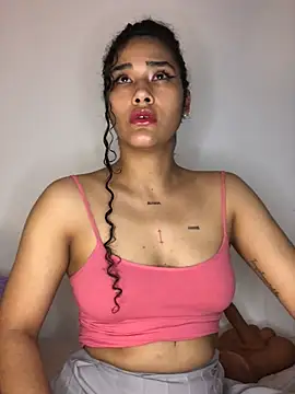 Snapshot of jaderossxx chatting on January 4, 2025, 9:09 pm jaderossxx online show from January 4, 2025, 9:09 pm