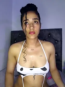 Snapshot of jaderossxx chatting on November 8, 2025, 1:09 am jaderossxx online show from November 8, 2025, 1:09 am