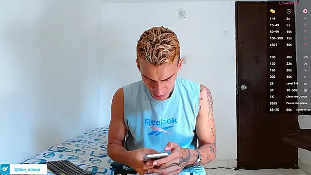 bray hotboy777 online show from March 28, 2026, 4:08 pm