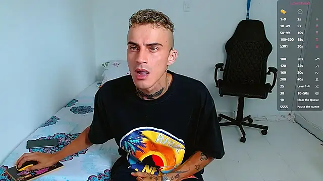 Snapshot of bray_hotboy777 chatting on September 18, 2025, 4:32 pm bray hotboy777 online show from September 18, 2025, 4:32 pm