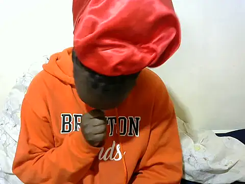 Snapshot of Thicky_kyla chatting on September 11, 2025, 1:44 pm Thicky kyla online show from September 11, 2025, 1:44 pm