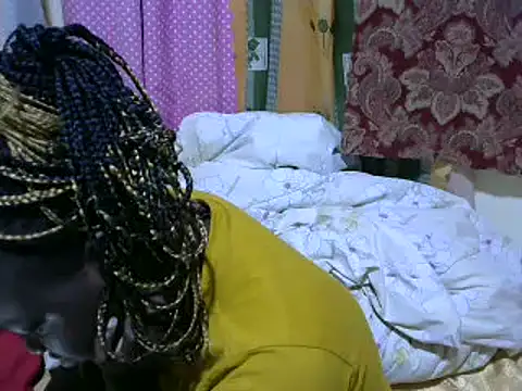 Snapshot of Thicky_kyla chatting on March 21, 2025, 8:08 pm Thicky kyla online show from March 21, 2025, 8:08 pm