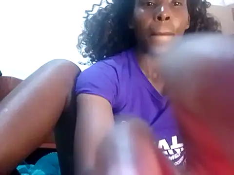 Snapshot of Claris2 chatting on October 23, 2025, 1:43 pm Claris2 online show from October 23, 2025, 1:43 pm