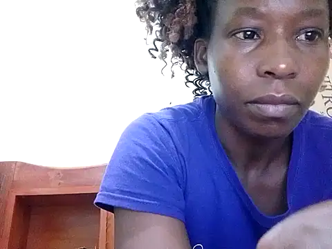 Snapshot of Claris2 chatting on September 25, 2025, 7:58 am Claris2 online show from September 25, 2025, 7:58 am