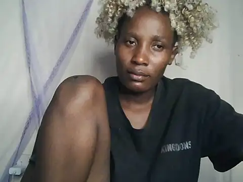 juiccypussy online show from May 27, 2026, 3:41 pm