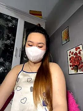 Odette68 online show from September 18, 2025, 2:47 am