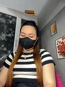 Odette68 online show from September 19, 2025, 1:53 am