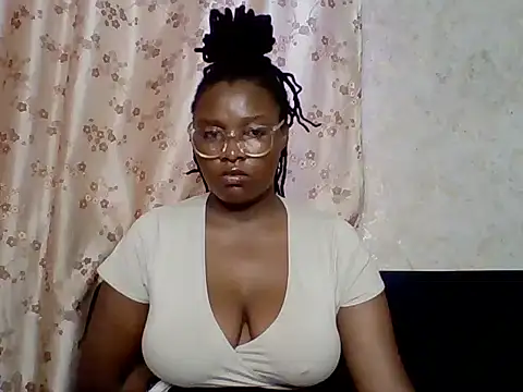 Snapshot of Sassy_baby1_ chatting on February 25, 2025, 10:15 am Sassy baby1 online show from February 25, 2025, 10:15 am