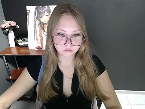 lady minx online show from September 17, 2025, 6:37 am