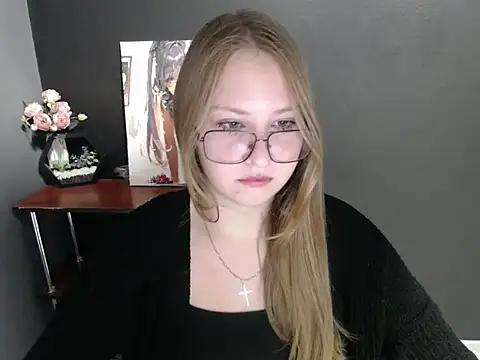 lady minx online show from October 21, 2025, 6:24 am