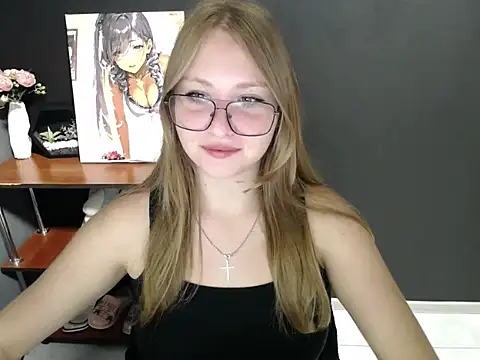 lady minx online show from September 22, 2025, 6:30 am