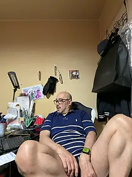 tsugu1105 online show from June 10, 2026, 12:06 pm