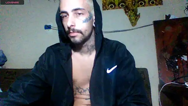 Snapshot of sellvageria chatting on May 2, 2026, 9:09 pm sellvageria online show from May 2, 2026, 9:09 pm