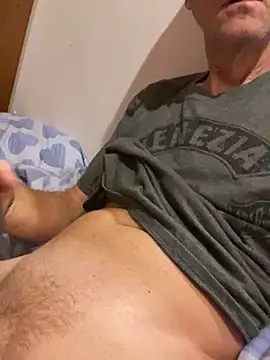 Martinlustig online show from December 18, 2024, 3:22 pm