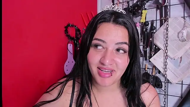 Madame pain  online show from March 3, 2025, 6:13 pm