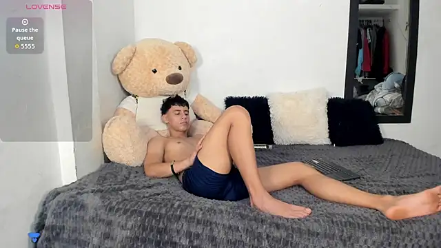 Snapshot of LittleParker chatting on September 11, 2025, 12:38 pm LittleParker online show from September 11, 2025, 12:38 pm