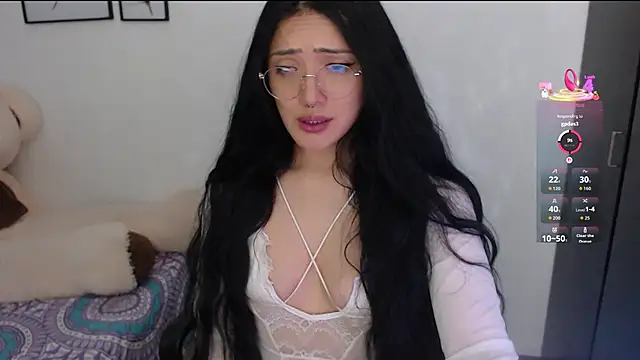 Suzanne abbey online show from October 26, 2025, 10:43 pm