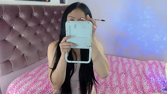 Suzanne abbey online show from March 20, 2025, 12:08 am