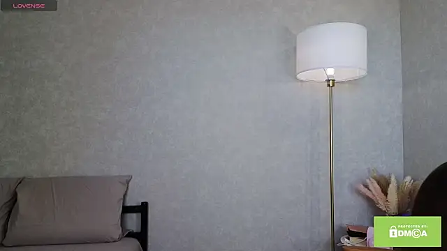 Snapshot of FairyFlutter chatting on September 17, 2025, 6:15 am FairyFlutter online show from September 17, 2025, 6:15 am