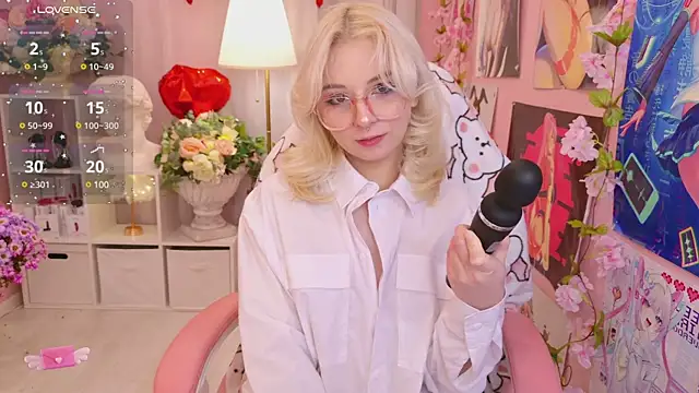 Coconut Mia online show from February 6, 2025, 8:56 pm