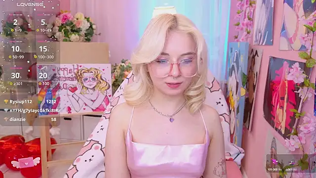 Coconut Mia online show from February 10, 2025, 2:52 am