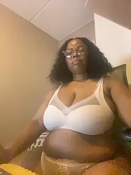 Nomthie online show from September 17, 2025, 7:38 pm