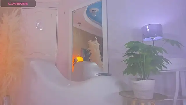 Snapshot of RicoBrown777_ chatting on September 27, 2025, 3:34 am RicoBrown777  online show from September 27, 2025, 3:34 am