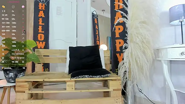 Snapshot of RicoBrown777_ chatting on October 27, 2025, 3:51 am RicoBrown777  online show from October 27, 2025, 3:51 am