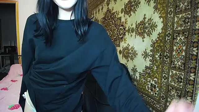 Olivia Graceee online show from July 12, 2026, 11:44 am