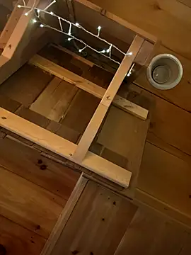 Blondebeauty6996 online show from November 10, 2025, 6:24 pm